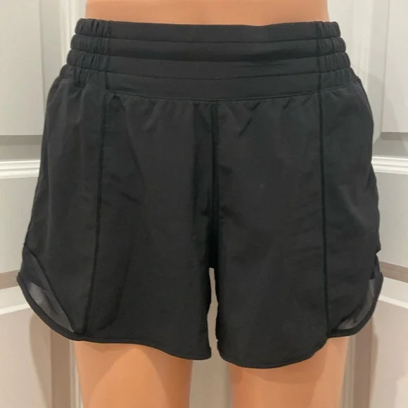 LULULEMON HOTTY HOT HIGH-RISE LINED SHORT